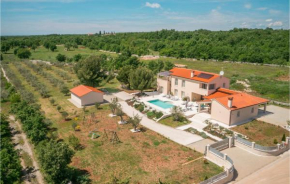 Amazing Home In Vodnjan With Sauna
